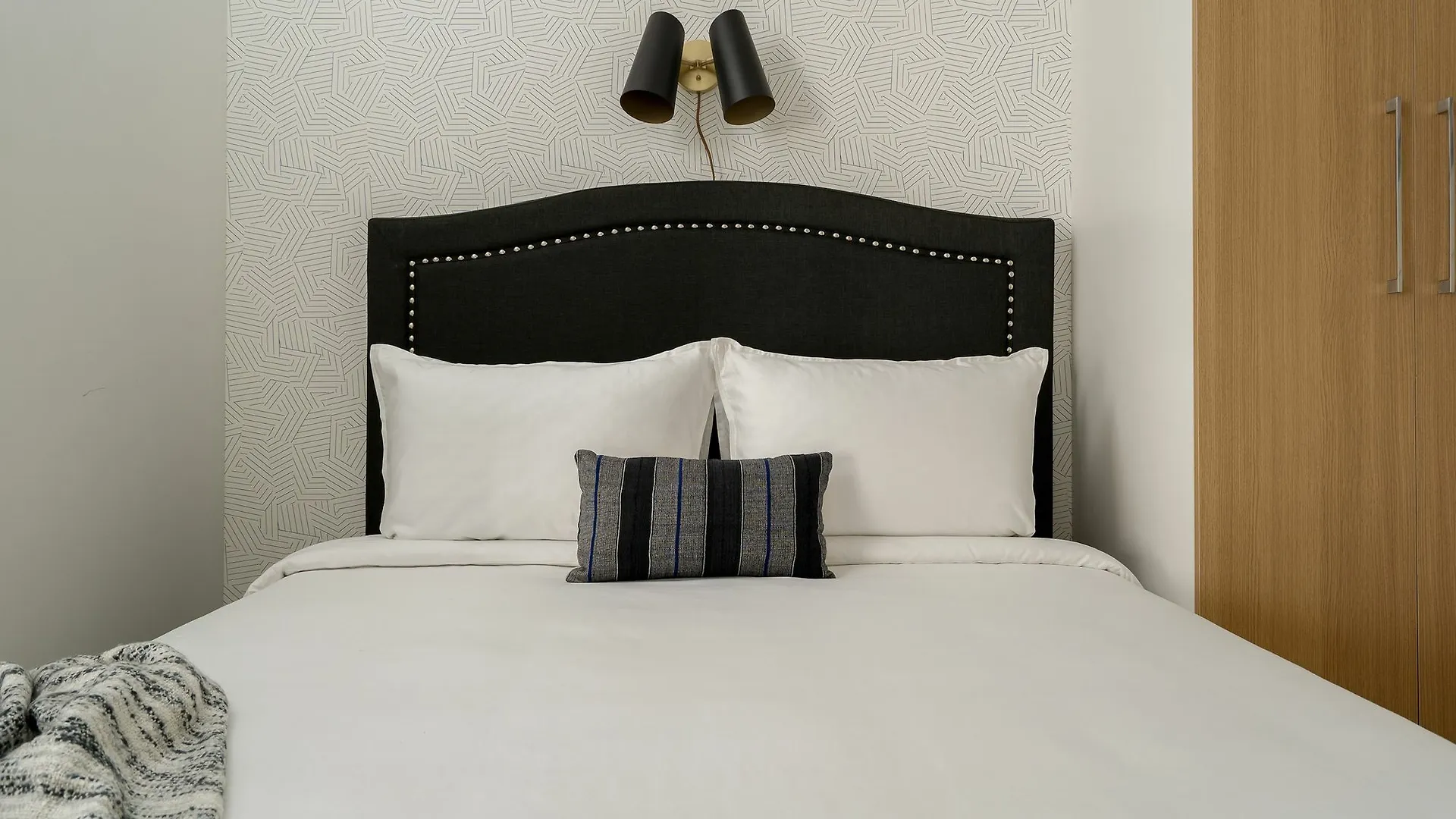 Posh 1Br In Quartier Des Spectacles By Sonder location
